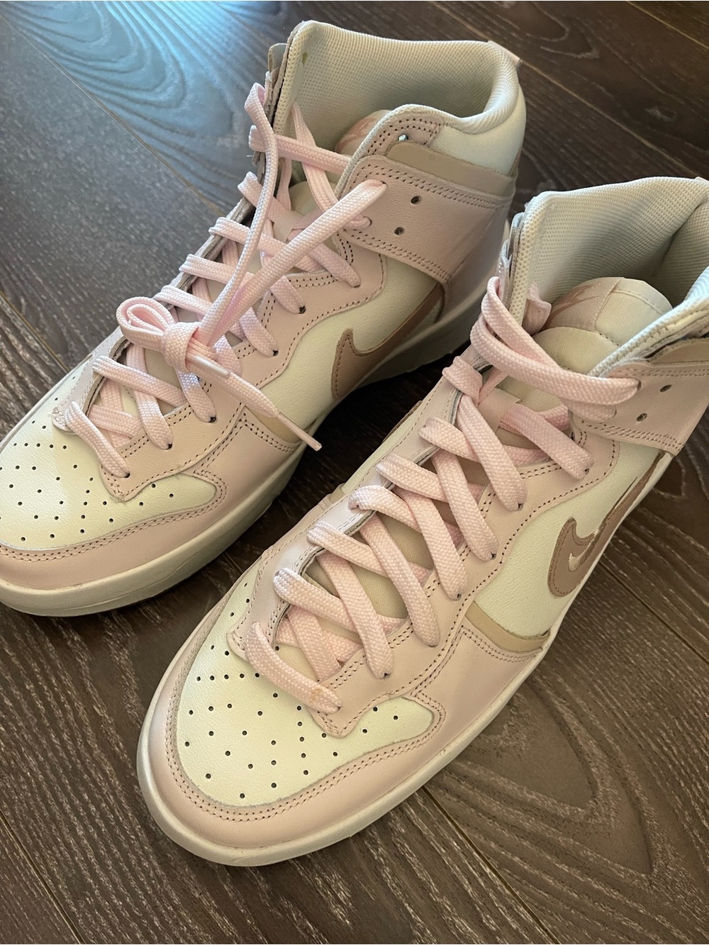 Nike Women’s Dunk High "Pink Oxford" sneakers
